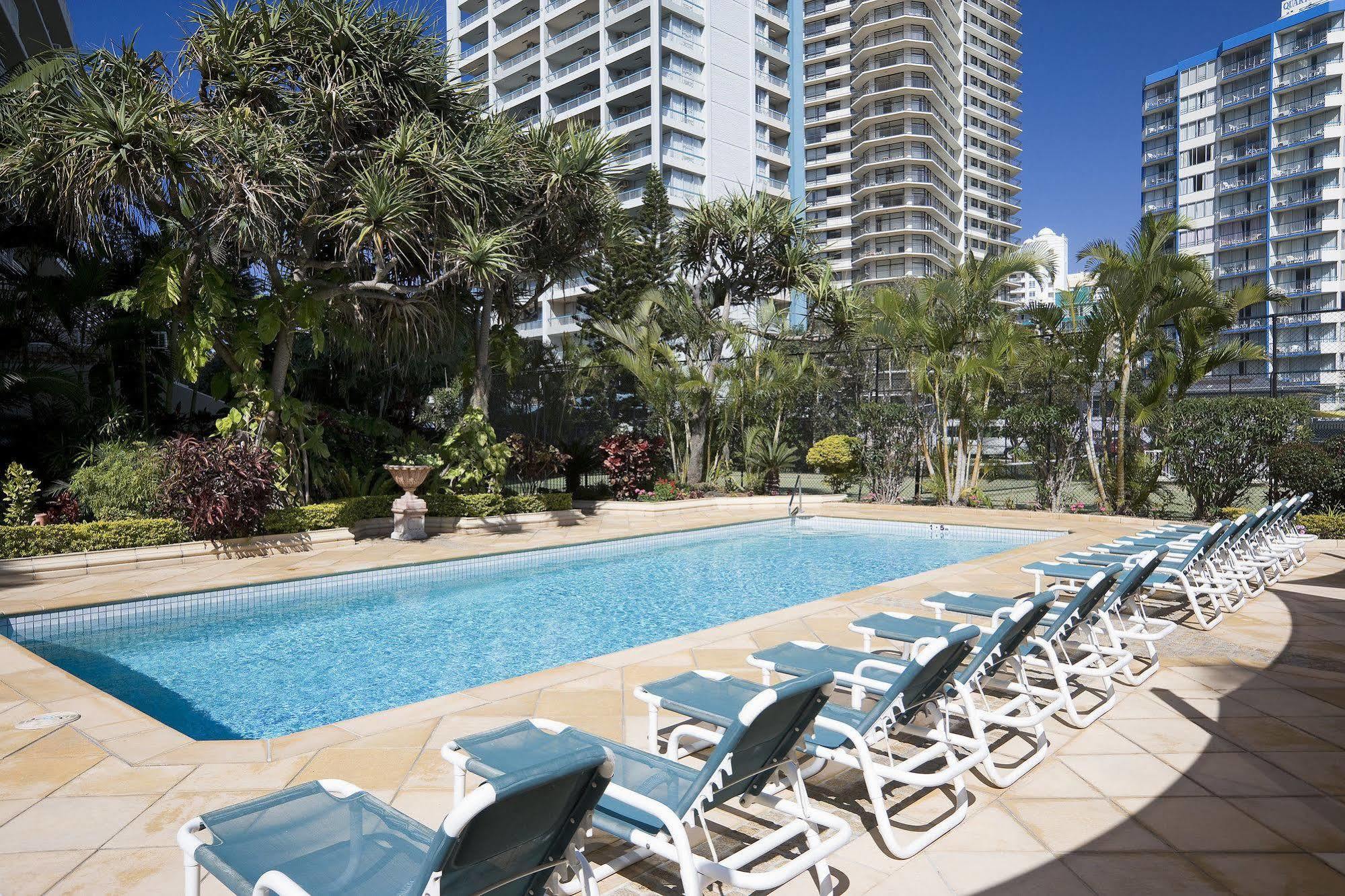 Breakfree Beachpoint Gold Coast Exterior photo